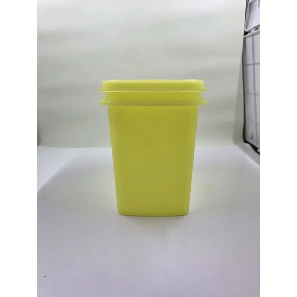 Tupperware 1243-3 Yellow Shelf Saver 2 Storage Containers With Lids Vintage